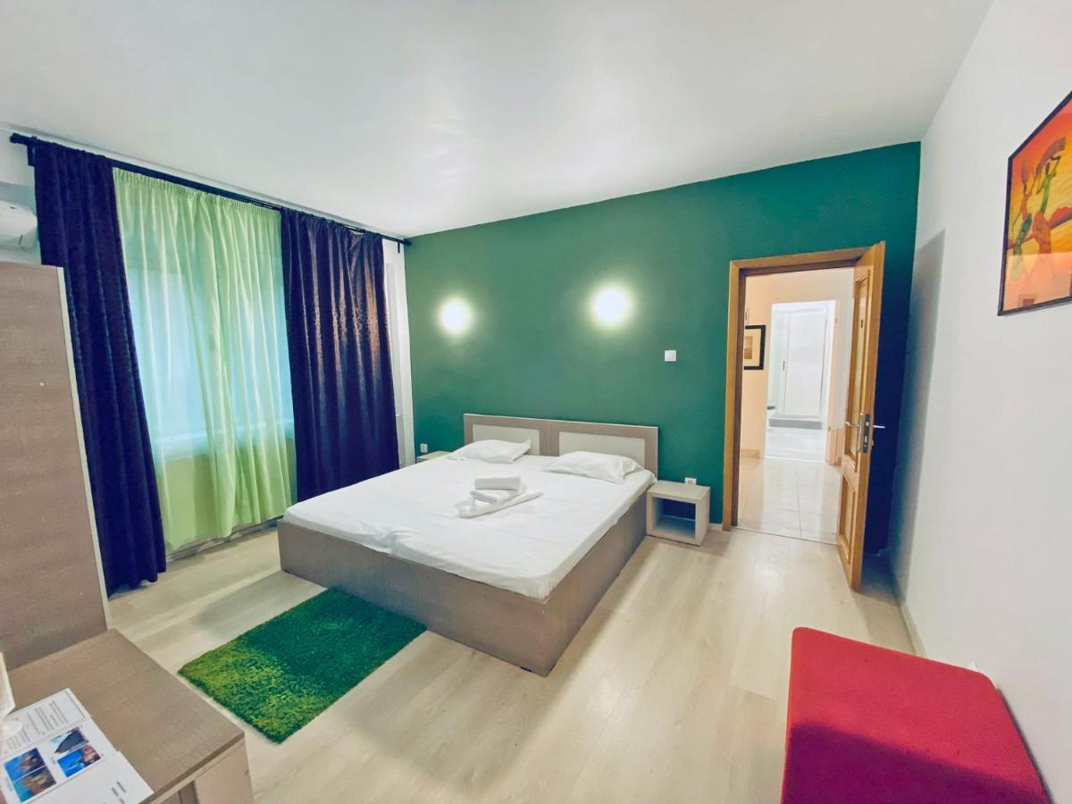 The Lincoln Suites - Central Shabbat Friendly Apartments Бухарест Екстер'єр фото