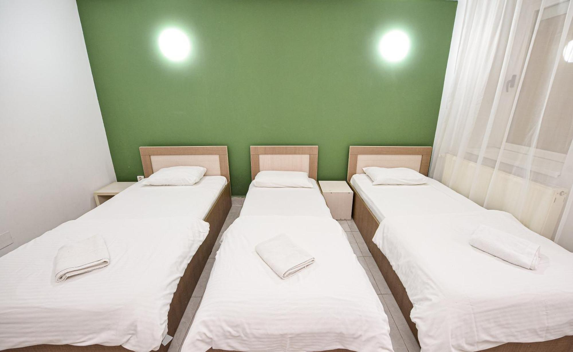 The Lincoln Suites - Central Shabbat Friendly Apartments Бухарест Екстер'єр фото