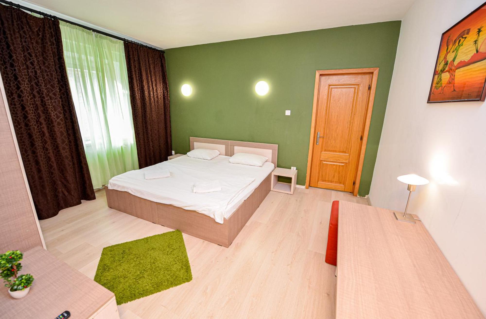 The Lincoln Suites - Central Shabbat Friendly Apartments Бухарест Екстер'єр фото